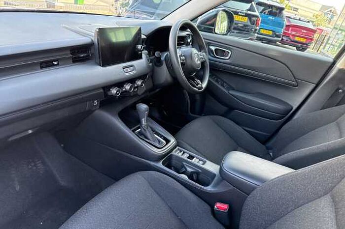 Honda HR-V Hybrid 1.5 i-MMD (131ps) Elegance eCVT 5-Door 