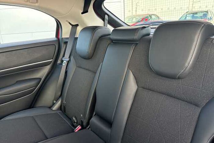 Honda HR-V Hybrid 1.5 i-MMD (131ps) Advance eCVT 5-Door 