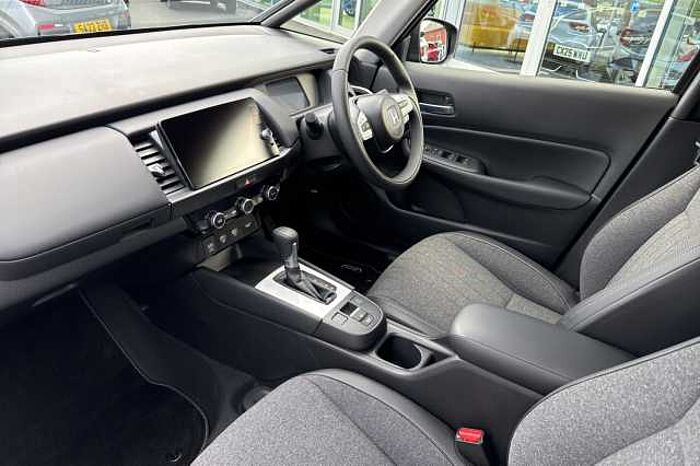 Honda Jazz Hybrid 1.5 i-MMD (122ps) Advance eCVT 